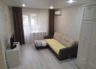 Сдается 1-ком. квартира, 30 м2, Туапсе, улица Маршала Жукова, 7/2