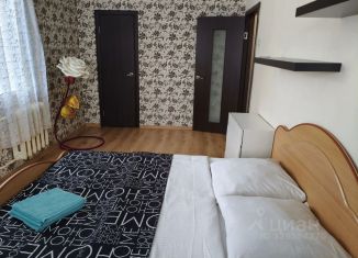 Сдается в аренду 1-ком. квартира, 30 м2, Полевской, улица Зои Космодемьянской, 9А