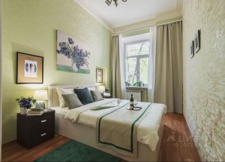 4-ком. квартира в аренду, 70 м2, Москва, улица Серафимовича, 2, район Якиманка