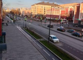 Сдаю в аренду 1-ком. квартиру, 36 м2, Пермь, улица Ленина, 71