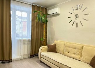 Сдаю в аренду 1-ком. квартиру, 30 м2, Мышкин, улица Газовиков, 7