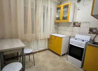 Сдается в аренду 2-ком. квартира, 40 м2, Пермский край, улица Богдана Хмельницкого, 30
