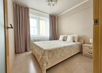 Сдача в аренду двухкомнатной квартиры, 60 м2, Пенза, улица Суворова, 151