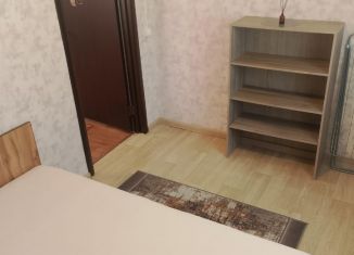 Сдам трехкомнатную квартиру, 56 м2, Барнаул, проспект Строителей, 17