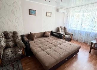 Сдаю в аренду 1-ком. квартиру, 30 м2, Алтайский край, 3-й микрорайон, 6
