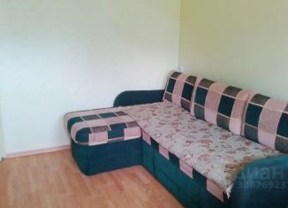Сдаю в аренду 2-ком. квартиру, 45 м2, Осташков, Тимофеевская улица, 56