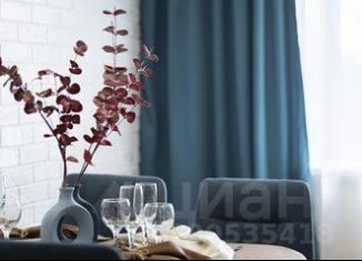 Сдается в аренду трехкомнатная квартира, 102 м2, Чувашия, проспект 9-й Пятилетки, 2к3