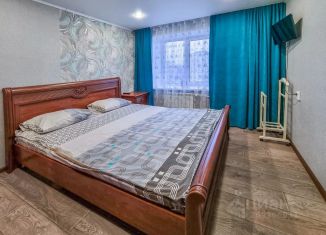 Сдаю 2-ком. квартиру, 58 м2, Череповец, Советский проспект, 81