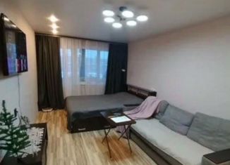 Сдаю в аренду 1-ком. квартиру, 33 м2, Мурманск, проспект Героев-Североморцев, 78к3