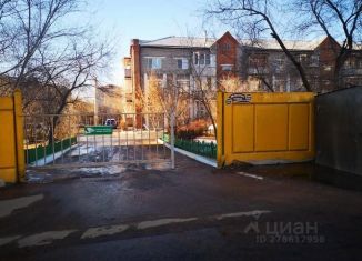 Сдача в аренду однокомнатной квартиры, 70 м2, Улан-Удэ, улица Жердева, 56Б