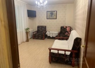Сдаю 2-ком. квартиру, 42 м2, Челябинская область, проспект Макеева, 32