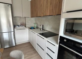 Аренда двухкомнатной квартиры, 55 м2, Санкт-Петербург, Кантемировская улица, 13