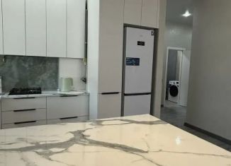 Сдается в аренду двухкомнатная квартира, 55 м2, Саки