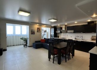 Продам пятикомнатную квартиру, 155 м2, Самара, проезд 9 Мая, 14, метро Победа
