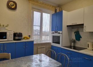 Продам 2-комнатную квартиру, 47.3 м2, Мурманская область, проезд Михаила Ивченко, 17