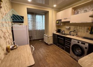 Продаю двухкомнатную квартиру, 47.5 м2, Абакан, Аскизская улица, 218