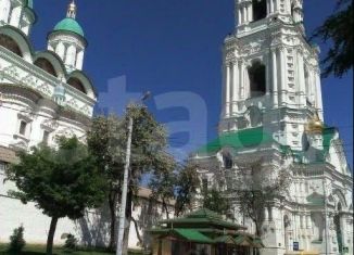 Продажа 4-комнатной квартиры, 90.1 м2, Астрахань, Советская улица, 2, Кировский район