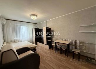 Продаю квартиру студию, 22.7 м2, Старый Оскол, микрорайон Молодогвардеец, 2