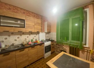 Продается 2-комнатная квартира, 51.2 м2, Мценск, микрорайон Коммаш, 6