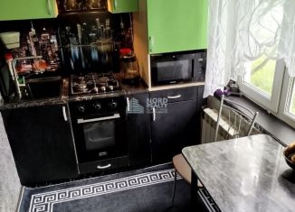 Продаю трехкомнатную квартиру, 55 м2, Мурманская область, проезд Михаила Ивченко, 3