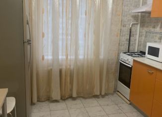Продажа 1-ком. квартиры, 32.4 м2, Курган, 1-й микрорайон, 25А, жилой район Заозёрный