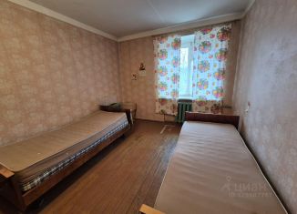 Продажа 3-комнатной квартиры, 62.1 м2, Череповец, Советский проспект, 104