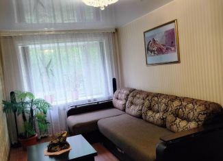 Трехкомнатная квартира на продажу, 60 м2, Славгород, 3-й микрорайон, 13