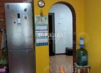 Продаю четырехкомнатную квартиру, 86 м2, Белгородская область, микрорайон Дубрава, квартал 2, 2А