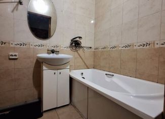 Продажа 2-комнатной квартиры, 40 м2, Крым, улица Сакко, 9