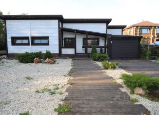 Сдаю дом, 110 м2, Челябинская область, Светский переулок, 4