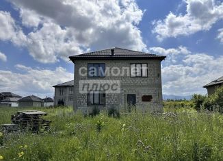 Продаю дом, 260 м2, Нальчик, улица Каирова, 81