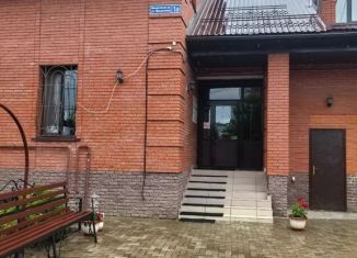 Аренда дома, 600 м2, Казань, улица Дмитрия Менделеева, 1А, Советский район