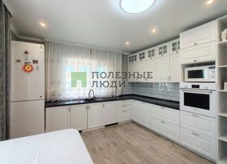 Продам дом, 182.3 м2, Забайкальский край, микрорайон Амурский, 158