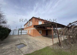 Продам дом, 240.7 м2, Адыгея, улица Восточные Сады, 27А