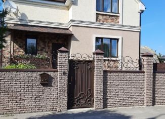 Продается дом, 296.4 м2, Курск, улица Малых, 110