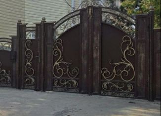 Продам дом, 480.5 м2, Астраханская область
