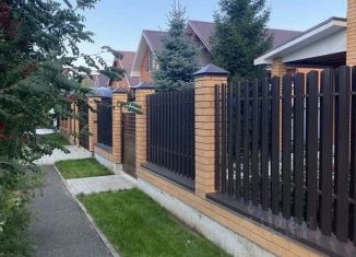 Продаю дом, 223.6 м2, Оренбургская область, улица Романенко, 10