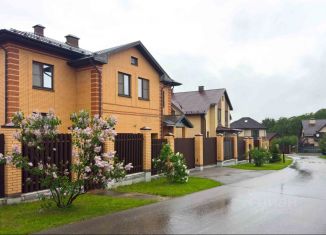 Продам дом, 377 м2, Москва