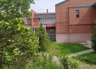 Продаю таунхаус, 423 м2, Челябинская область, проспект Макеева, 58/9