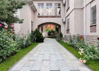 Продаю дом, 700 м2, Краснодар, Брянская улица