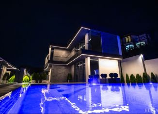 Коттедж на продажу, 500 м2, Краснодарский край, улица Ручей Видный, 18/10