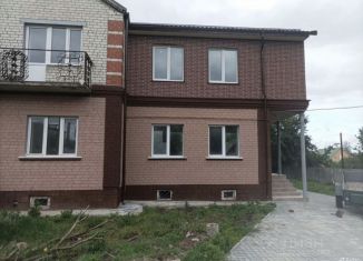 Продается дом, 180 м2, Рыльск, улица Свердлова, 26Б