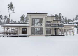 Продаю дом, 220 м2, Ленинградская область