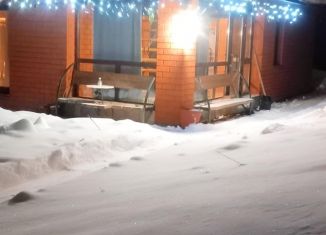 Сдается в аренду дом, 100 м2, Казань, Советский район, улица Бахетле, 54А