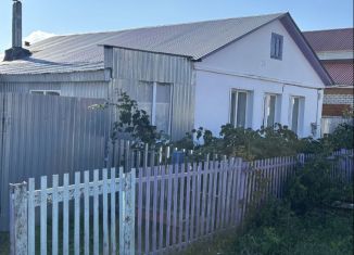 Продаю дом, 80 м2, поселок городского типа Кугеси, улица 30 лет Победы, 29