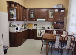 Дом на продажу, 300 м2, Кабардино-Балкария, улица Казанокова, 18