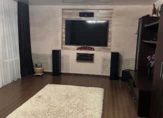 Продам дом, 160 м2, Ульяновск, Ленинский район, улица Ленина, 3