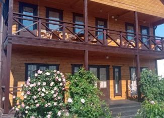 Сдача в аренду дома, 100 м2, Судак, Ореховый бульвар, 5