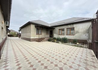 Продам дом, 230 м2, Кабардино-Балкария, улица Братьев Нагоевых, 9