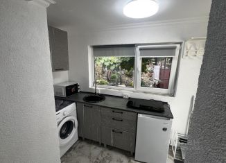 Дом в аренду, 30 м2, Крым, улица Карла Маркса, 30